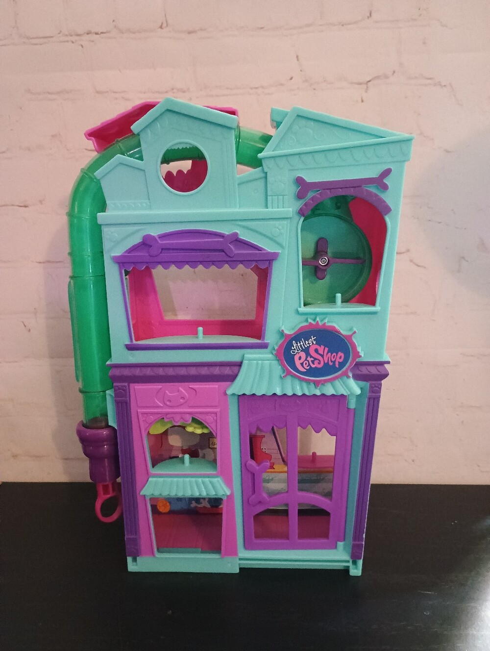 Hasbro 2012 Littlest Pet Shop House Rollin' Rolleroos  Foldable Playset LPS
